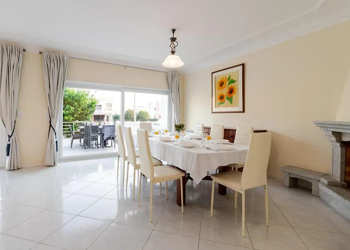 Coastal Horizon By Portugal Active Pensionat 4*