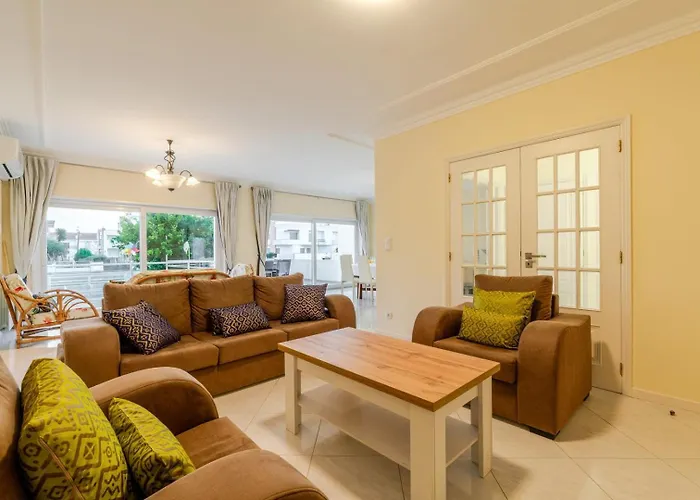 Coastal Horizon By Portugal Active 비아나도카스텔로