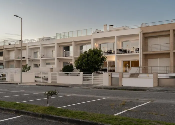 Coastal Horizon By Portugal Active